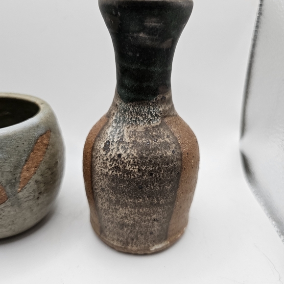 Studio pottery stoneware Gas Fired ceramic Japanese Cup and sake Bottle or Vase - Picture 2 of 7